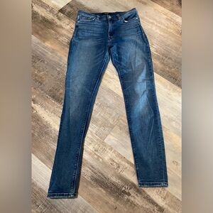 Hudson Los Angeles jeans size 28